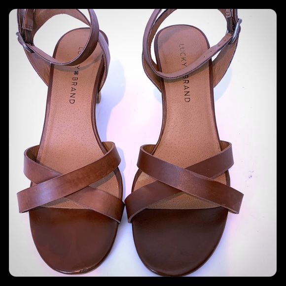 Lucky Brand Brown Sandals - Picture 2 of 8
